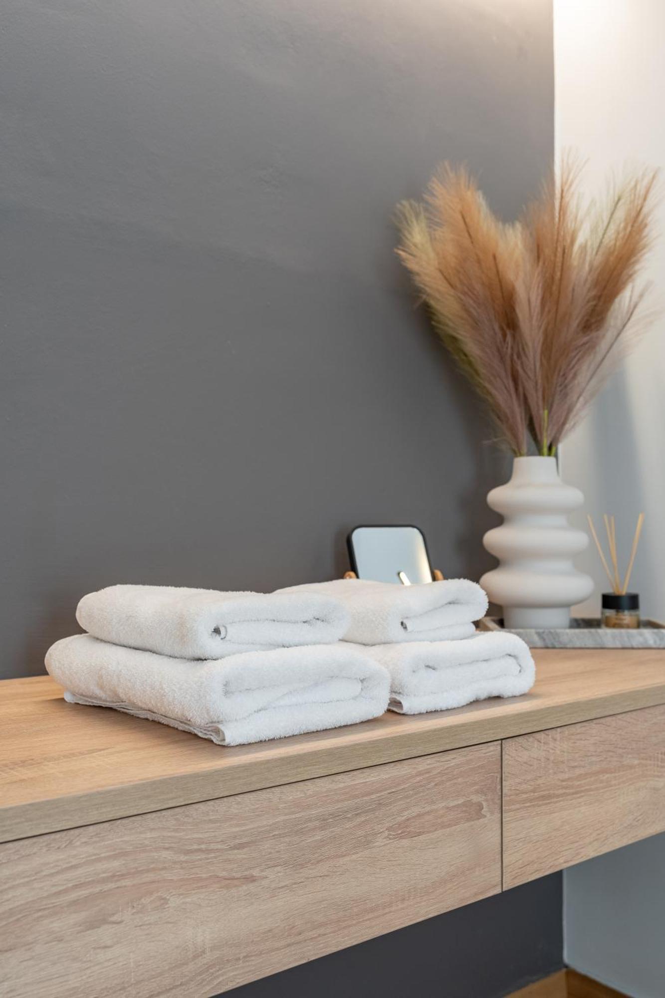 Athena Blue Lux Apartments 2Br 2Ba With City Skyline View, Near Kolonaki Atene Esterno foto