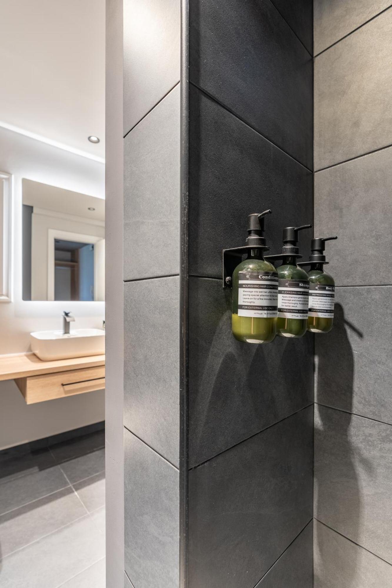 Athena Blue Lux Apartments 2Br 2Ba With City Skyline View, Near Kolonaki Atene Esterno foto