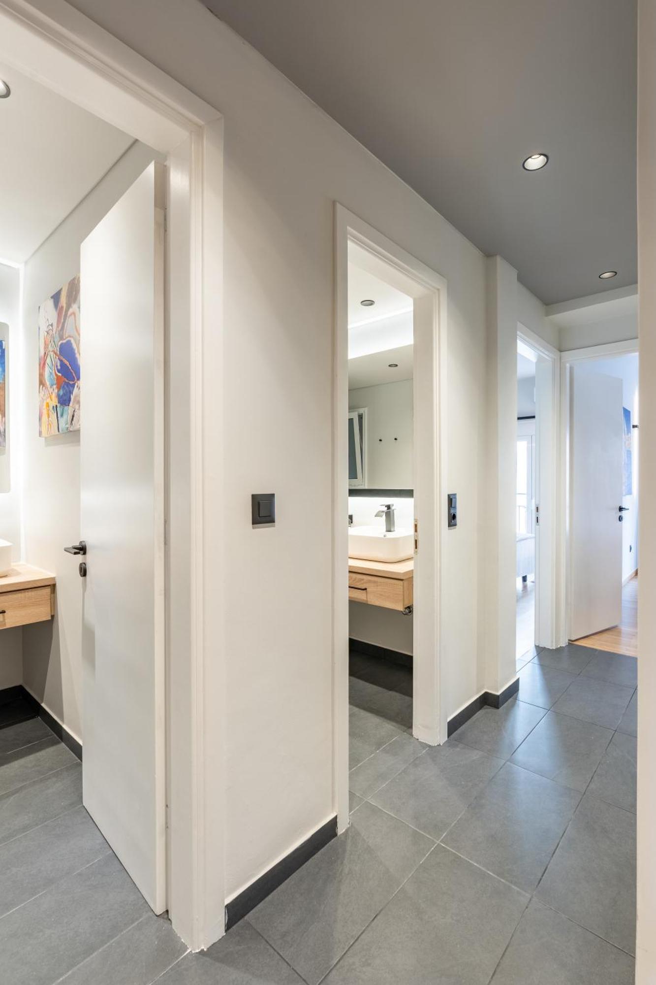 Athena Blue Lux Apartments 2Br 2Ba With City Skyline View, Near Kolonaki Atene Esterno foto